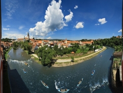 Pohledy z oken Hotelu Mlýn